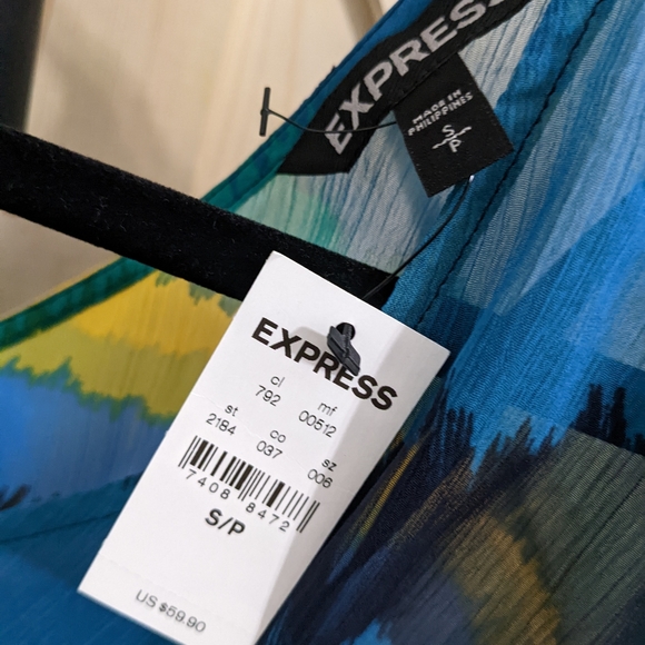 Express Spring/Summer Dress - Picture 4 of 4